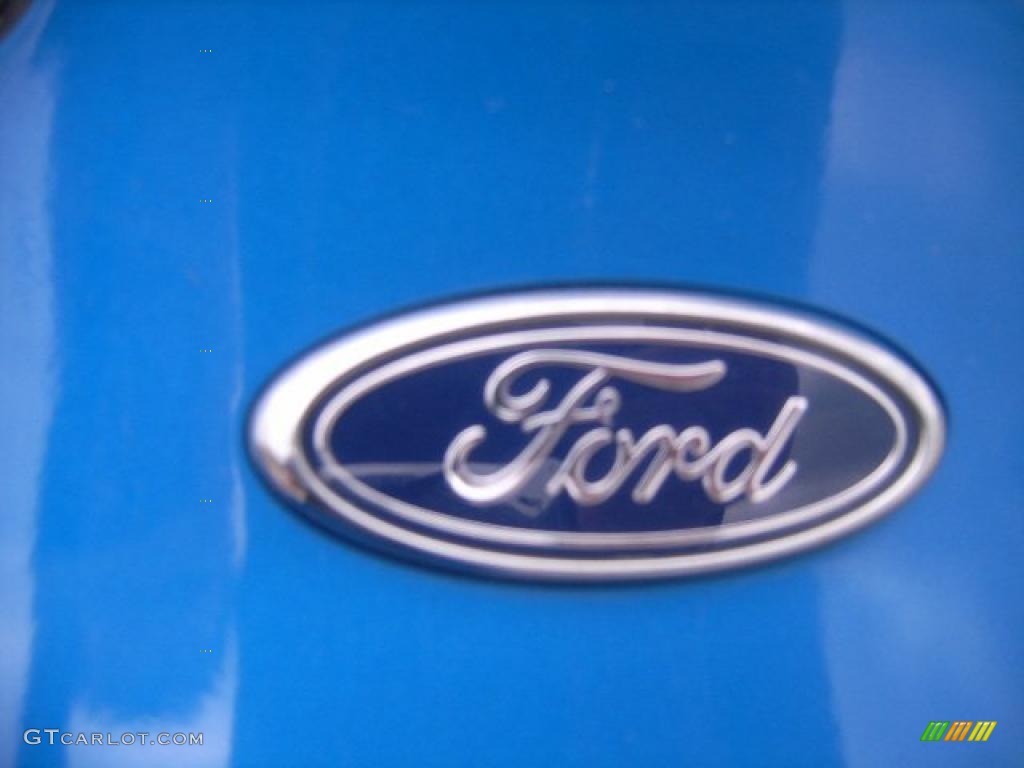 2002 Escort ZX2 Coupe - Bright Atlantic Blue Metallic / Dark Gray photo #14