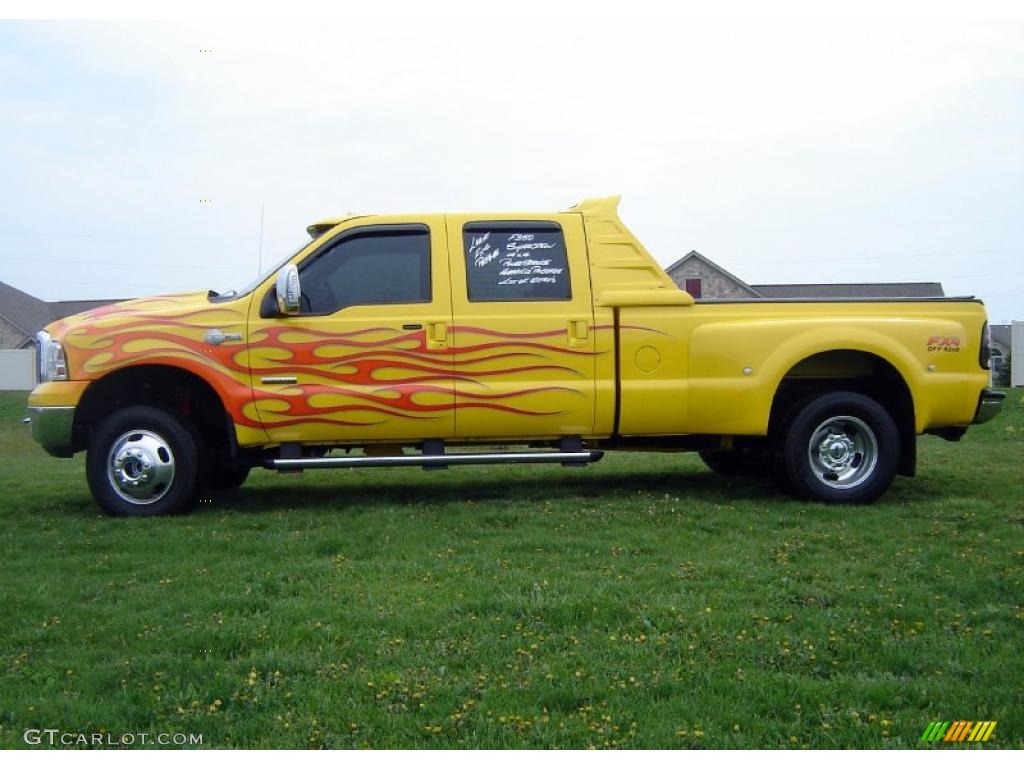 2006 F350 Super Duty Lariat Crew Cab 4x4 Dually - Blazing Yellow / Black photo #2
