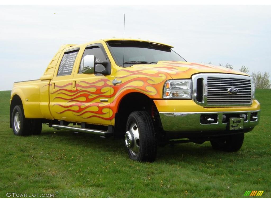 2006 F350 Super Duty Lariat Crew Cab 4x4 Dually - Blazing Yellow / Black photo #7