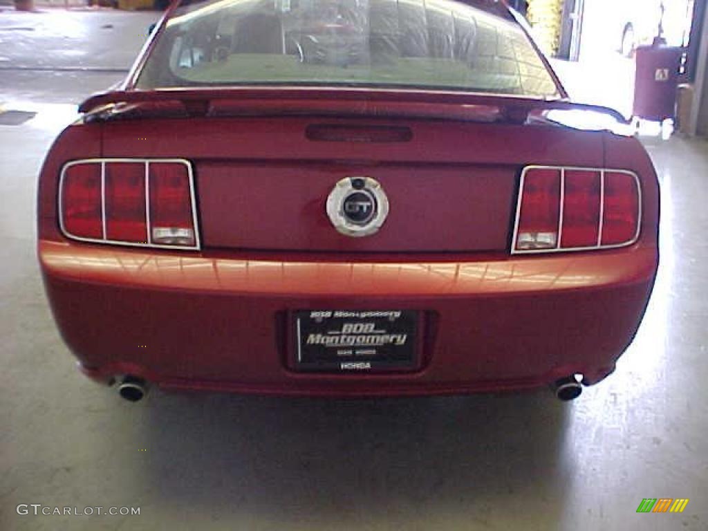 2007 Mustang GT Premium Coupe - Redfire Metallic / Light Graphite photo #15