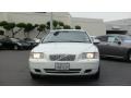 Ice White - V70 2.4 Photo No. 2