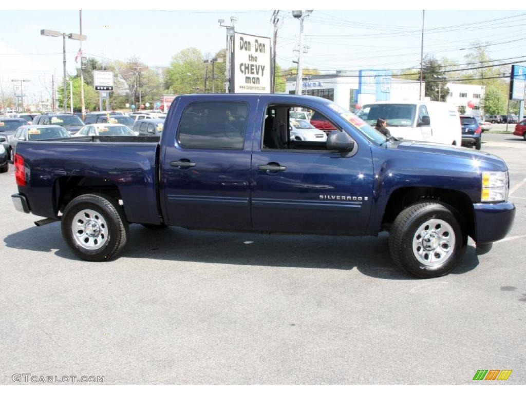 2009 Silverado 1500 LT Crew Cab 4x4 - Imperial Blue Metallic / Ebony photo #4