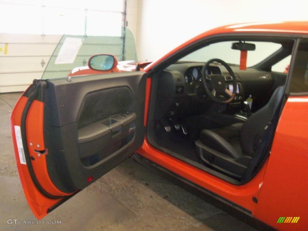 2010 Challenger SRT8 - HEMI Orange / Dark Slate Gray photo #21