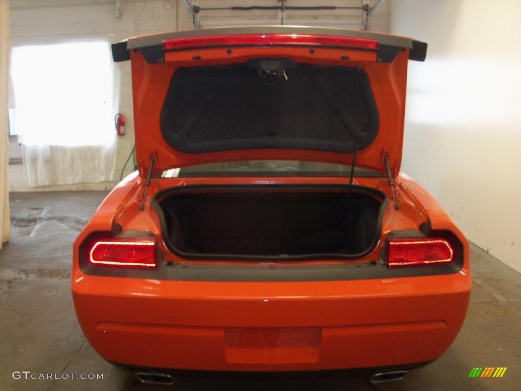 2010 Challenger SRT8 - HEMI Orange / Dark Slate Gray photo #23
