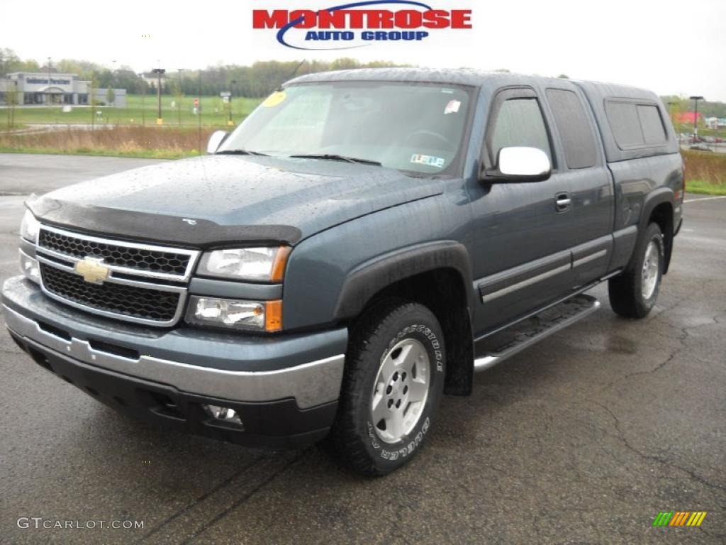 2007 Silverado 1500 Classic Z71 Extended Cab 4x4 - Blue Granite Metallic / Dark Charcoal photo #21