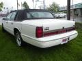 1996 Performance White Lincoln Town Car Signature  photo #3