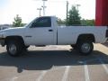 Bright White - Ram 2500 ST Regular Cab 4x4 Photo No. 2