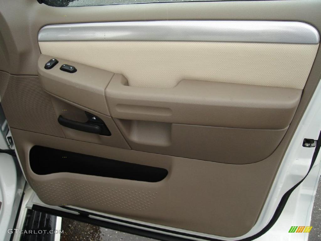 2003 Mountaineer Premier AWD - Ceramic White Tri-Coat / Medium Dark Parchment photo #22