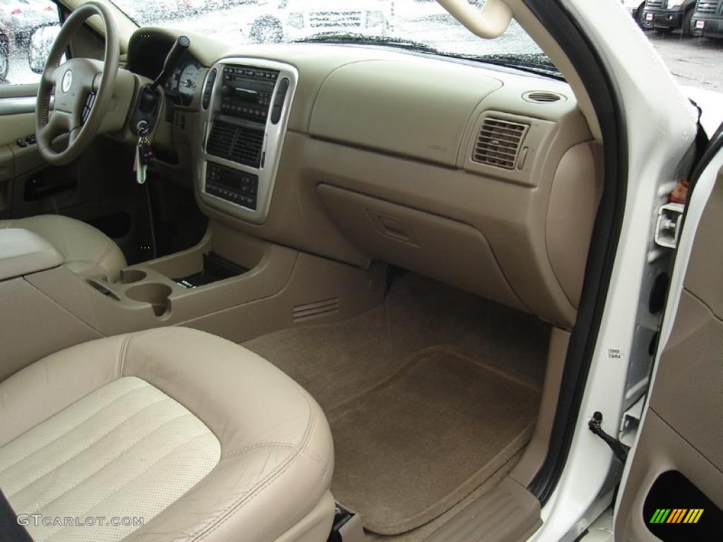 2003 Mountaineer Premier AWD - Ceramic White Tri-Coat / Medium Dark Parchment photo #23