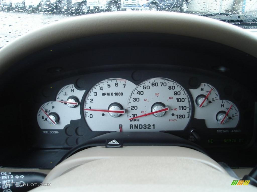 2003 Mountaineer Premier AWD - Ceramic White Tri-Coat / Medium Dark Parchment photo #32