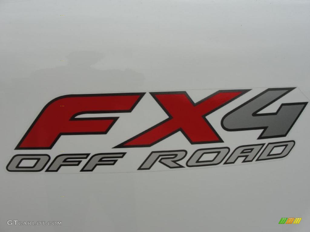 2005 F350 Super Duty XLT Crew Cab 4x4 Dually - Oxford White / Medium Flint photo #23