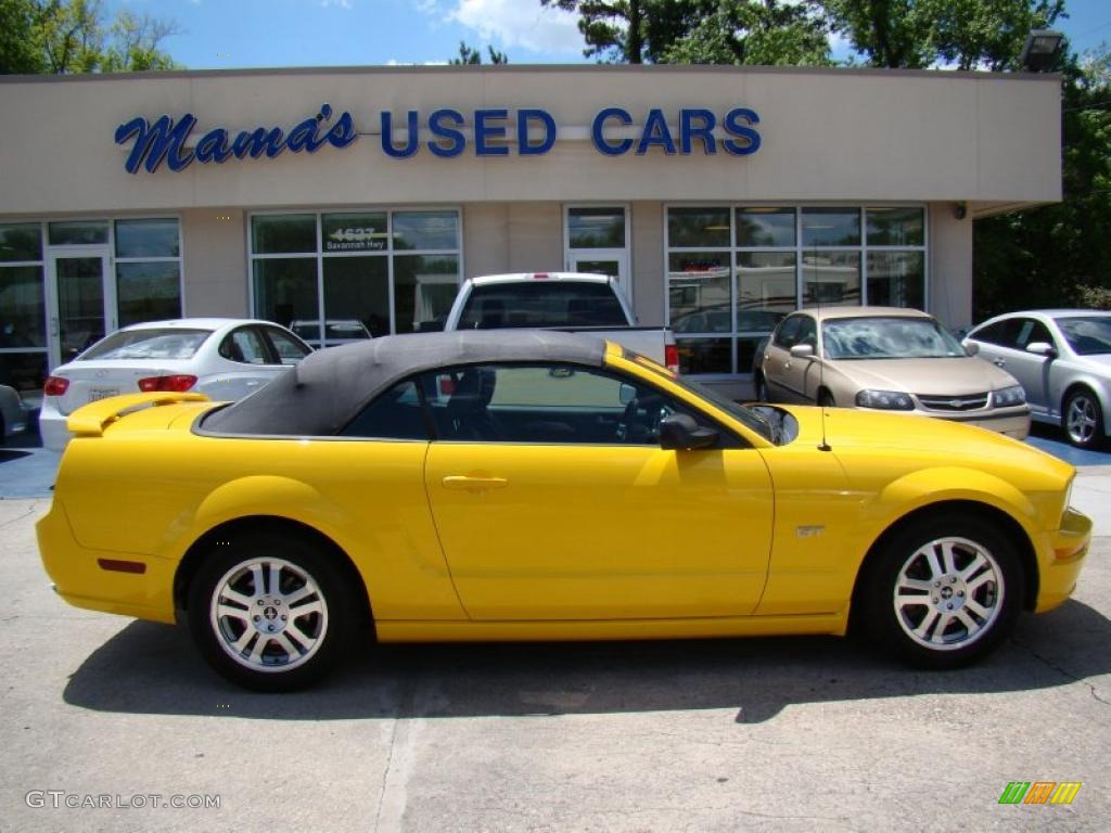 2006 Mustang GT Premium Convertible - Screaming Yellow / Dark Charcoal photo #1