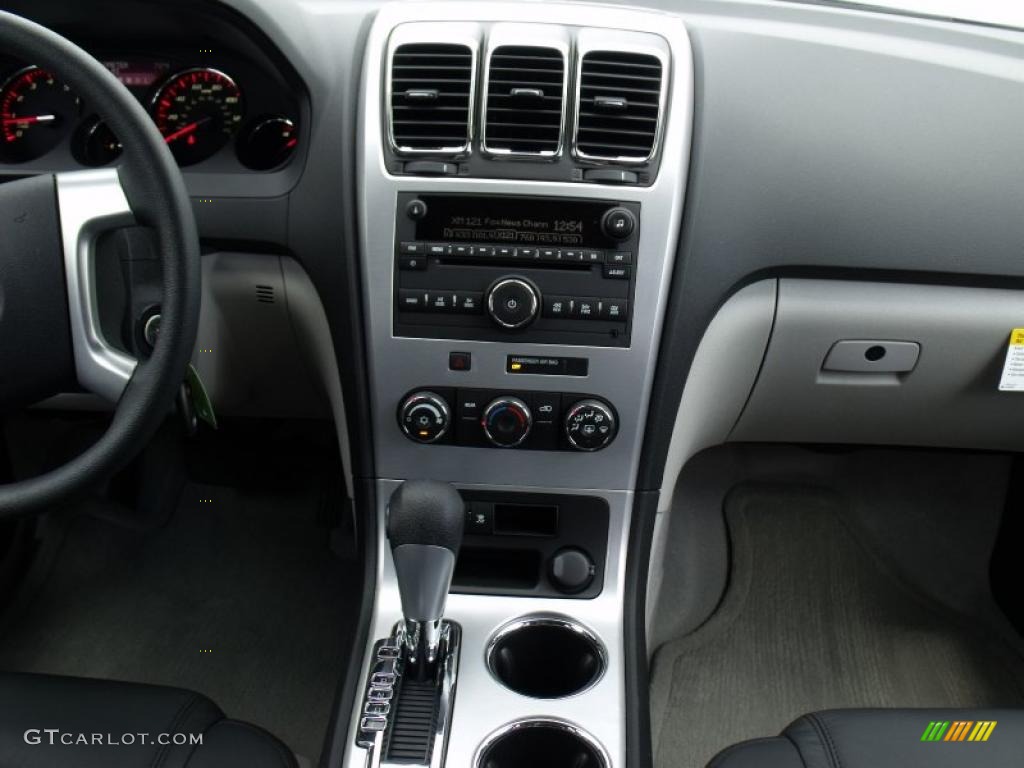 2010 Acadia SL - Carbon Black Metallic / Ebony photo #16