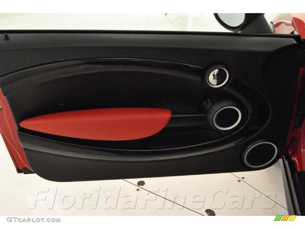 2007 Cooper S Hardtop - Chili Red / Rooster Red/Carbon Black photo #11