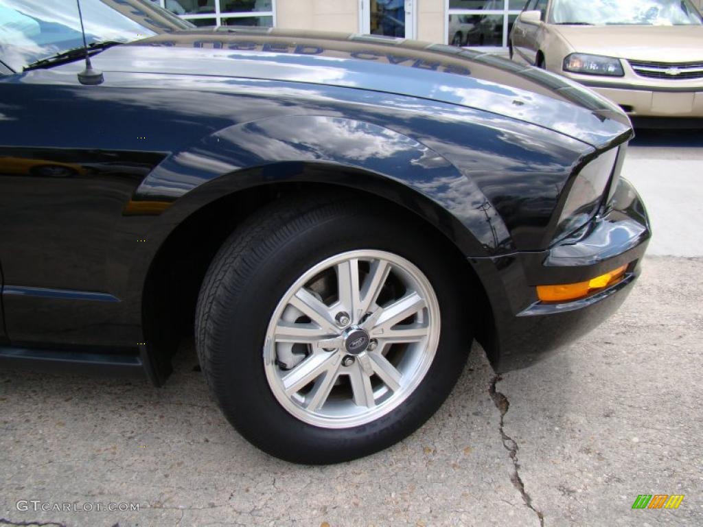 2007 Mustang V6 Premium Convertible - Black / Dark Charcoal photo #24