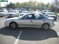 Ultra Silver Metallic - Sunfire SE Sedan Photo No. 6