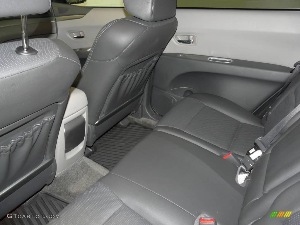 2007 B9 Tribeca Limited 5 Passenger - Diamond Gray Metallic / Slate Gray photo #33
