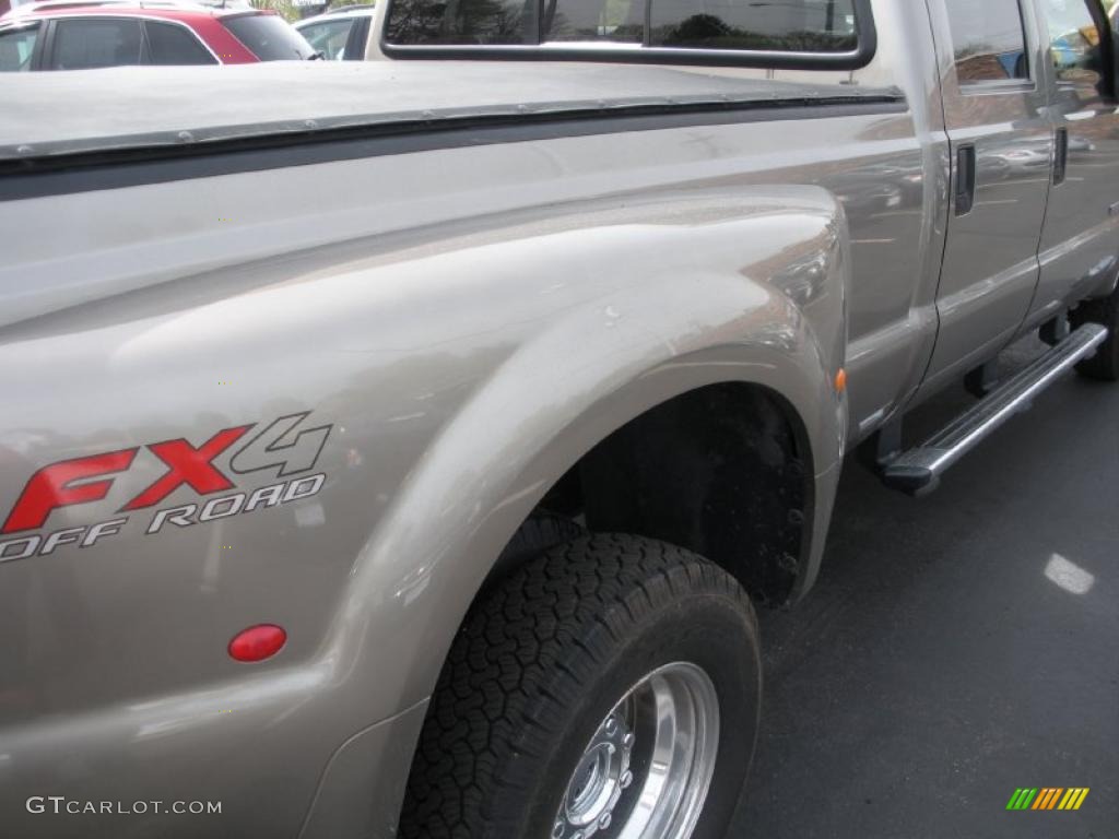 2005 F350 Super Duty Lariat Crew Cab 4x4 Dually - Arizona Beige Metallic / Tan photo #6