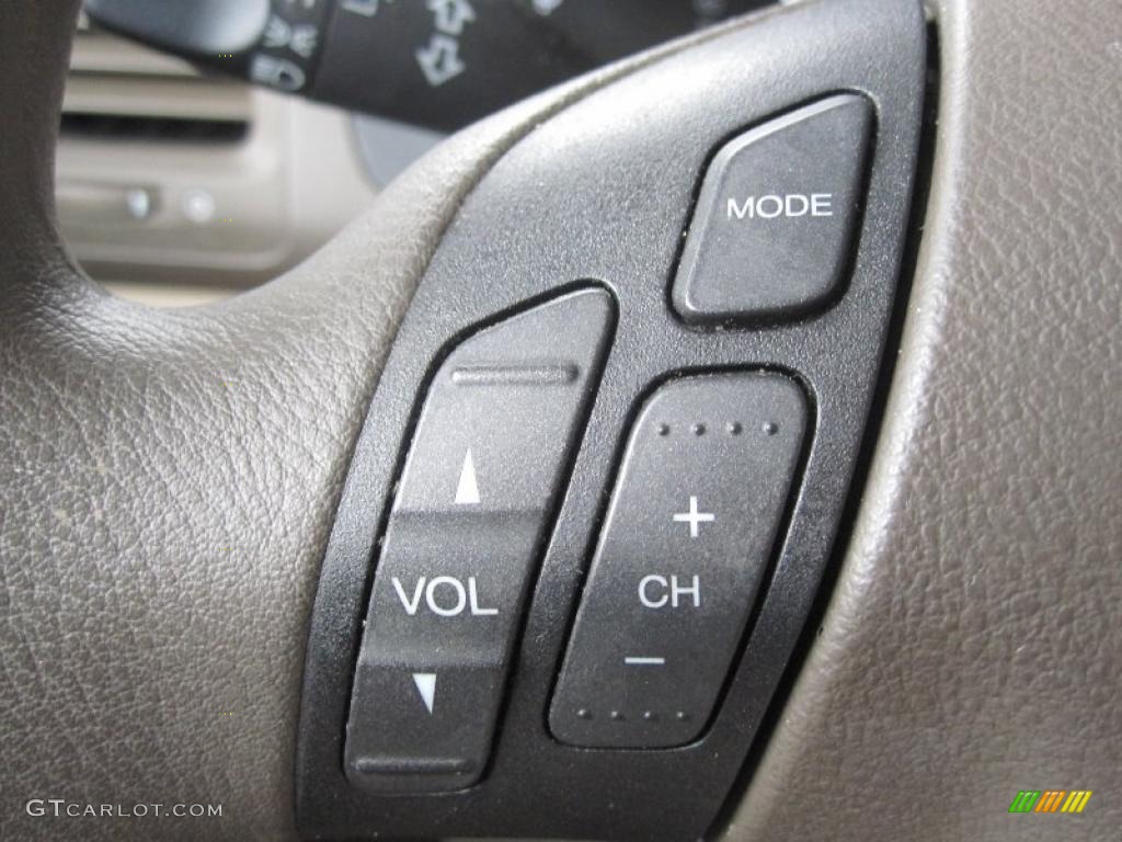 2007 Accord SE Sedan - Taffeta White / Ivory photo #12