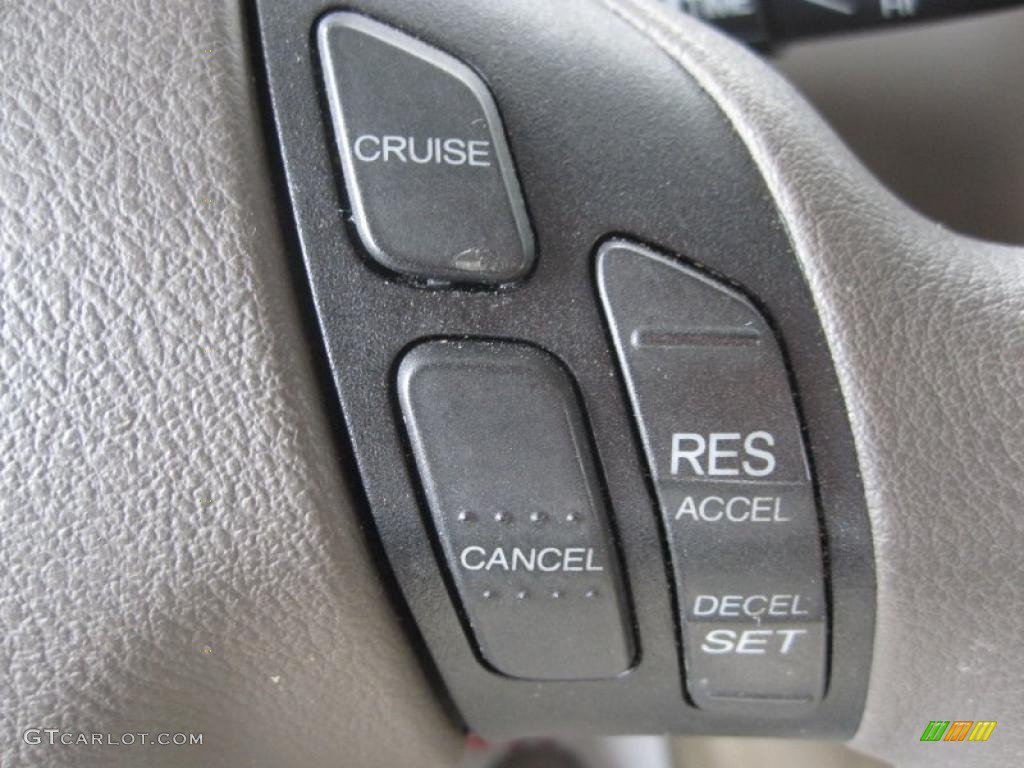 2007 Accord SE Sedan - Taffeta White / Ivory photo #13