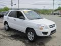 Clear White - Sportage LX V6 4x4 Photo No. 4