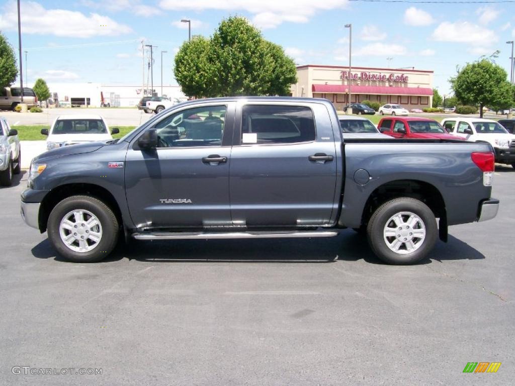 2010 Tundra CrewMax 4x4 - Slate Gray Metallic / Graphite Gray photo #5