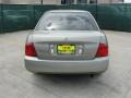 Radium Metallic - Sentra 1.8 Photo No. 4