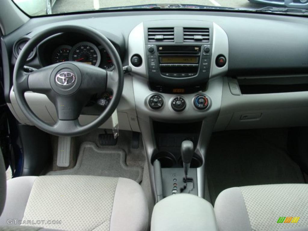 2007 RAV4 4WD - Nautical Blue Metallic / Ash Gray photo #9