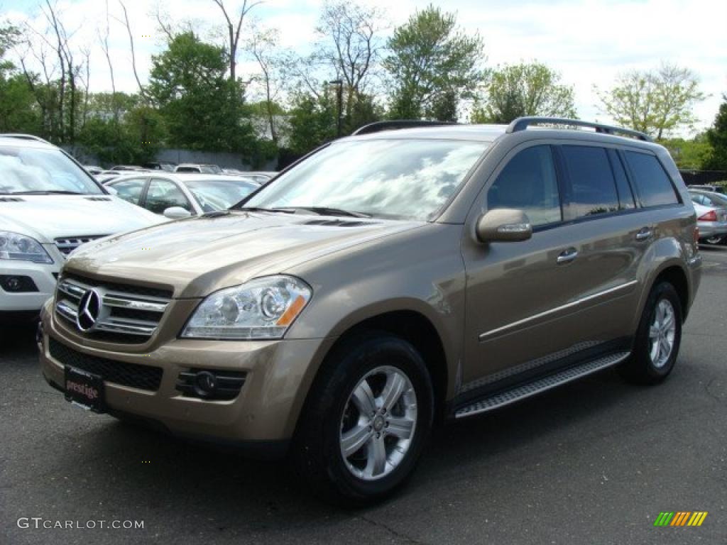 Sand Beige Metallic Mercedes-Benz GL