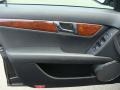 Black - C 300 4Matic Luxury Photo No. 7