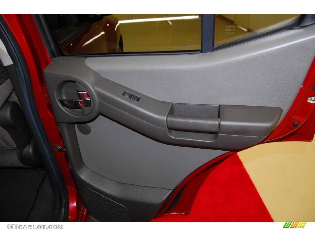 2007 Xterra SE - Red Brawn Metallic / Desert/Graphite photo #15