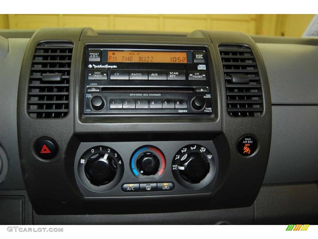 2007 Xterra SE - Red Brawn Metallic / Desert/Graphite photo #21