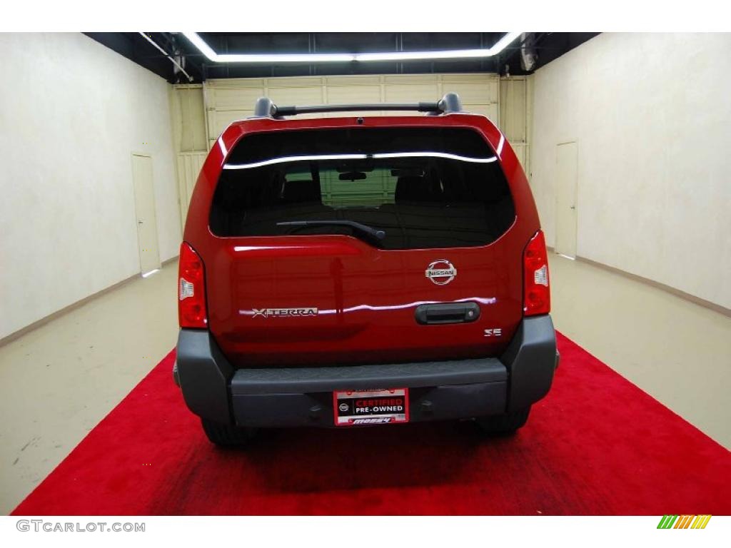 2007 Xterra SE - Red Brawn Metallic / Desert/Graphite photo #27