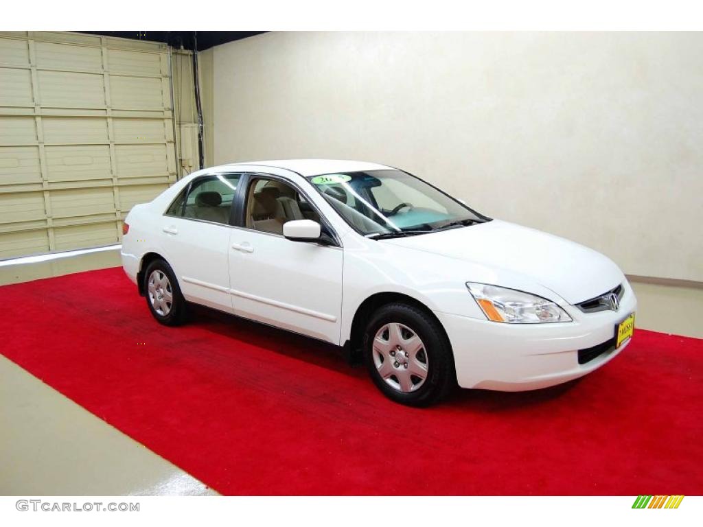 2005 Accord LX Sedan - Taffeta White / Ivory photo #1