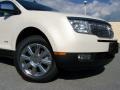 2007 White Chocolate Tri Coat Lincoln MKX   photo #2