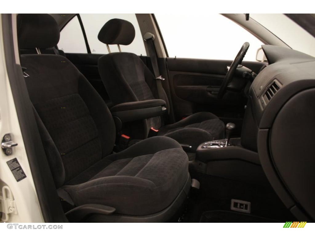 2003 Jetta GLS 1.8T Sedan - Campanella White / Black photo #17