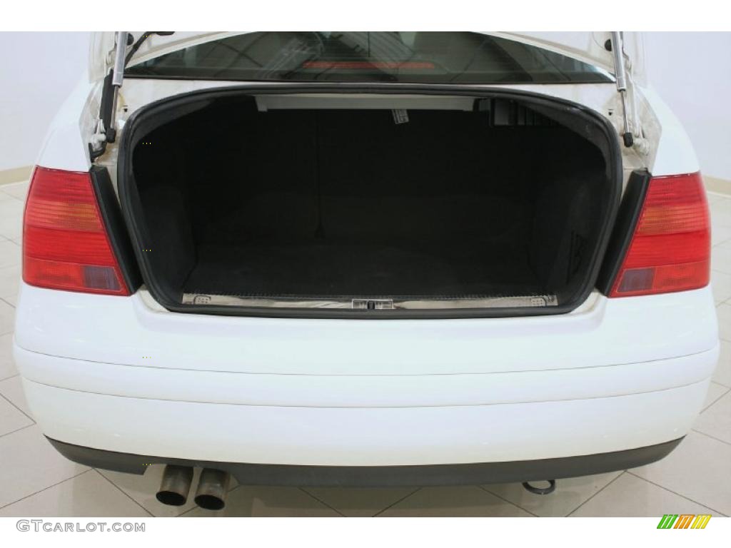 2003 Jetta GLS 1.8T Sedan - Campanella White / Black photo #21