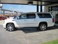 White Diamond - Escalade ESV Premium Photo No. 3