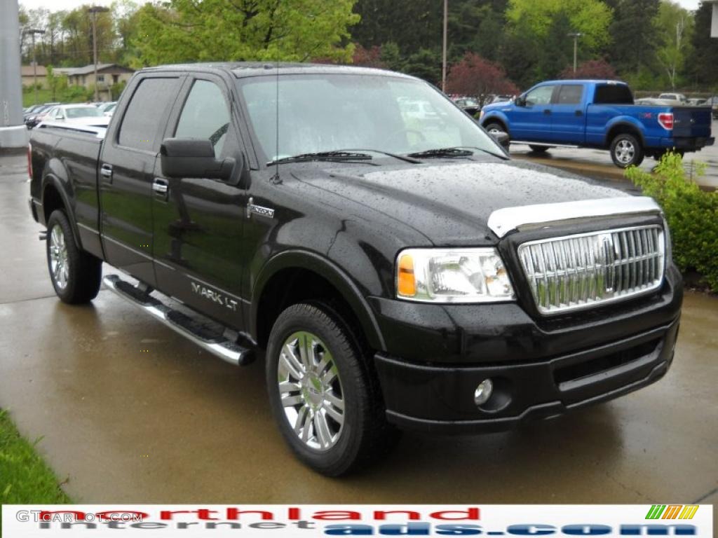 2008 Mark LT SuperCrew 4x4 - Black / Black/Dove Grey Piping photo #14