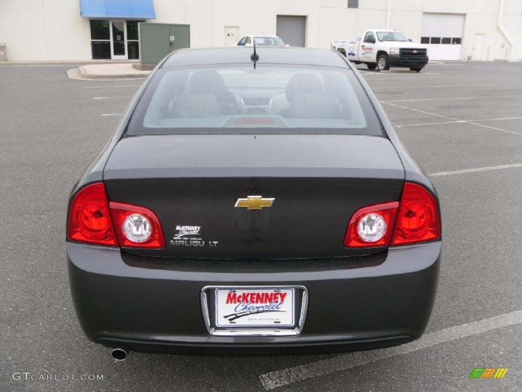 2010 Malibu LT Sedan - Taupe Gray Metallic / Titanium photo #3