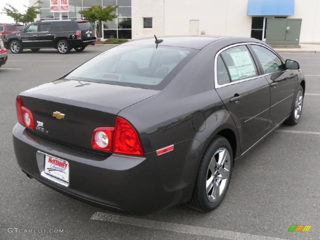 2010 Malibu LT Sedan - Taupe Gray Metallic / Titanium photo #4