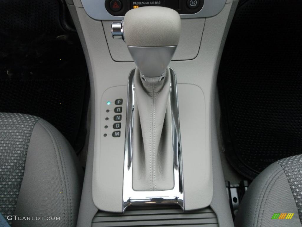 2010 Malibu LT Sedan - Taupe Gray Metallic / Titanium photo #11