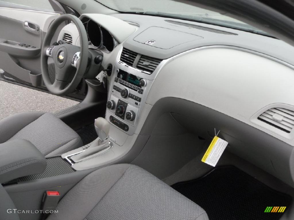 2010 Malibu LT Sedan - Taupe Gray Metallic / Titanium photo #21