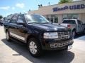 2008 Black Lincoln Navigator Luxury 4x4  photo #2