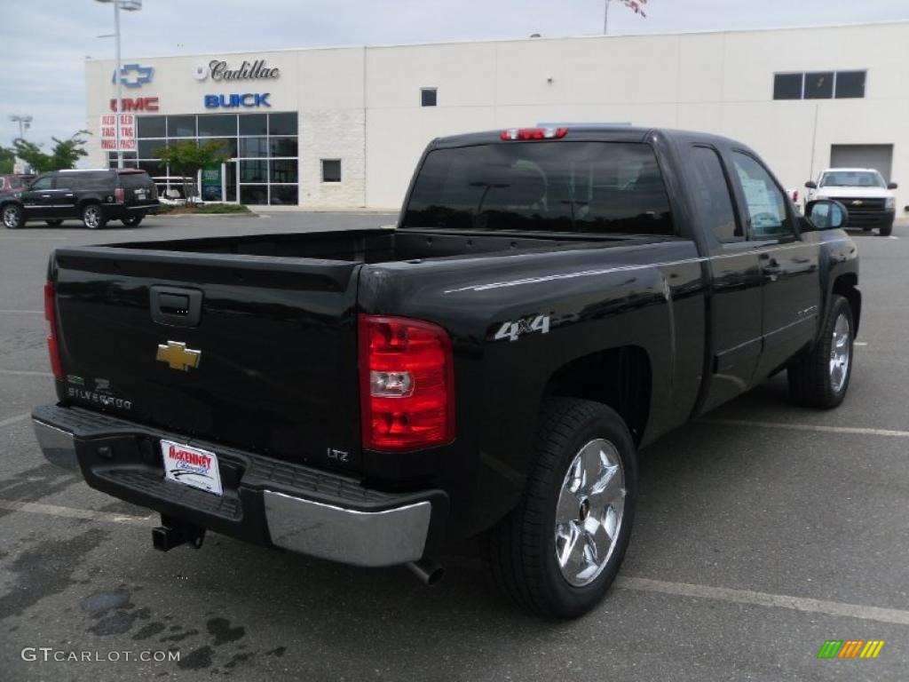 2010 Silverado 1500 LTZ Extended Cab 4x4 - Black / Light Titanium/Dark Titanium photo #4