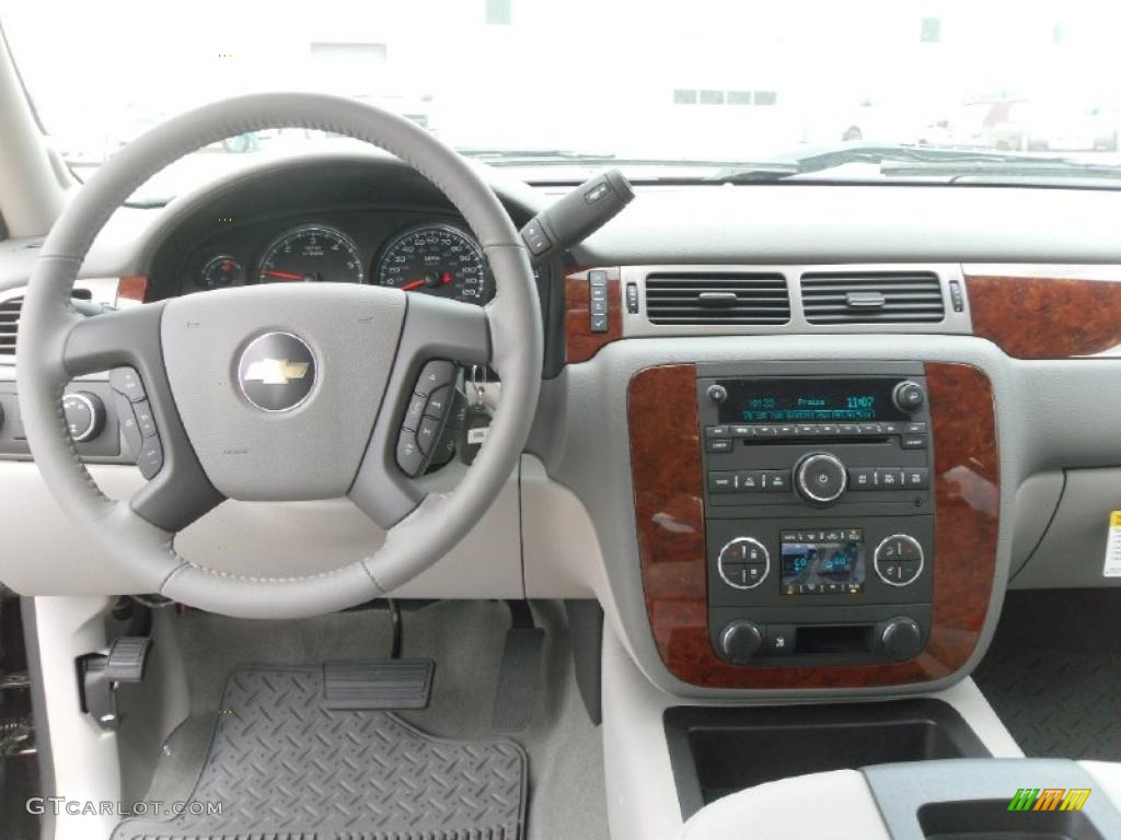 2010 Silverado 1500 LTZ Extended Cab 4x4 - Black / Light Titanium/Dark Titanium photo #15