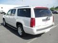 White Diamond - Escalade ESV AWD Photo No. 2