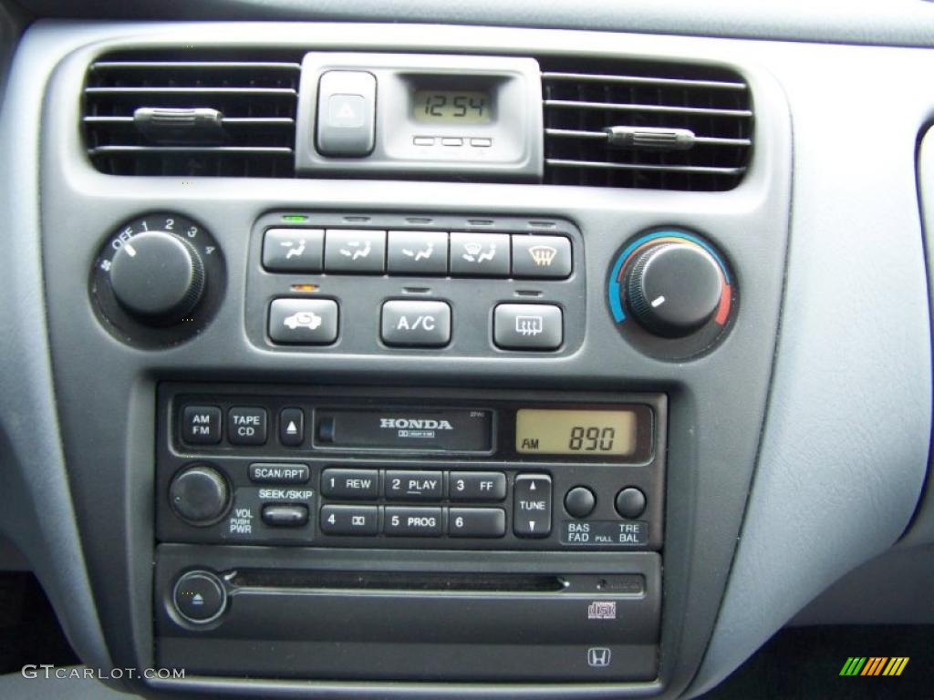 1999 Accord LX Sedan - Satin Silver Metallic / Lapis Blue photo #5
