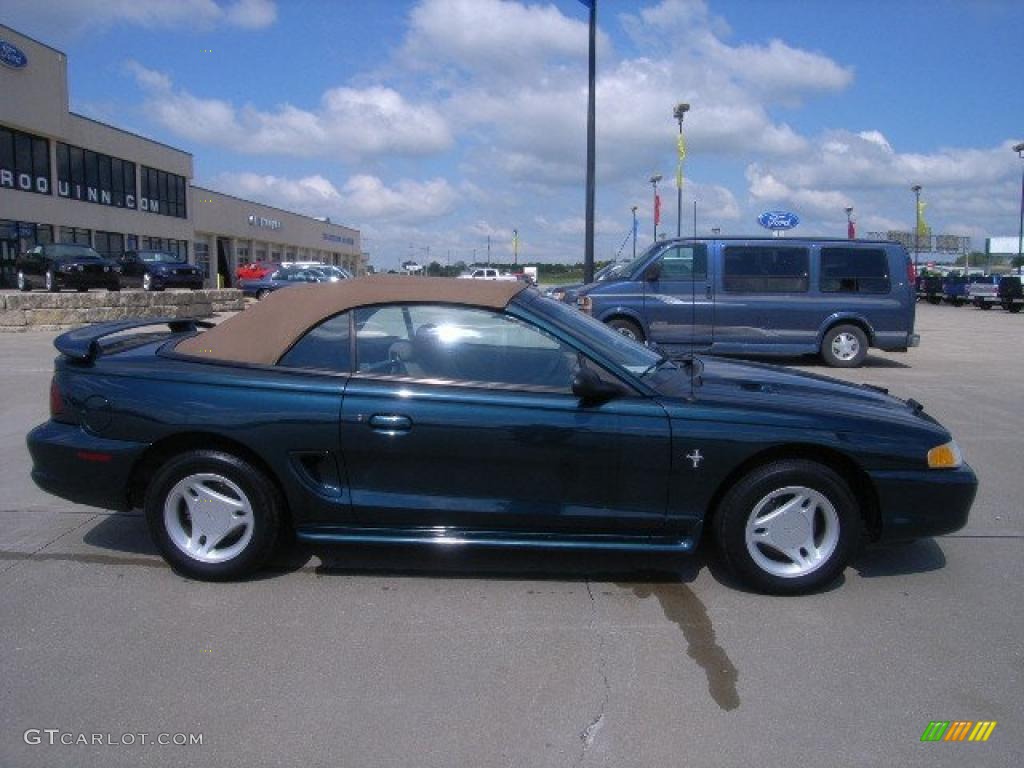 1997 Mustang V6 Convertible - Pacific Green Metallic / Saddle photo #2