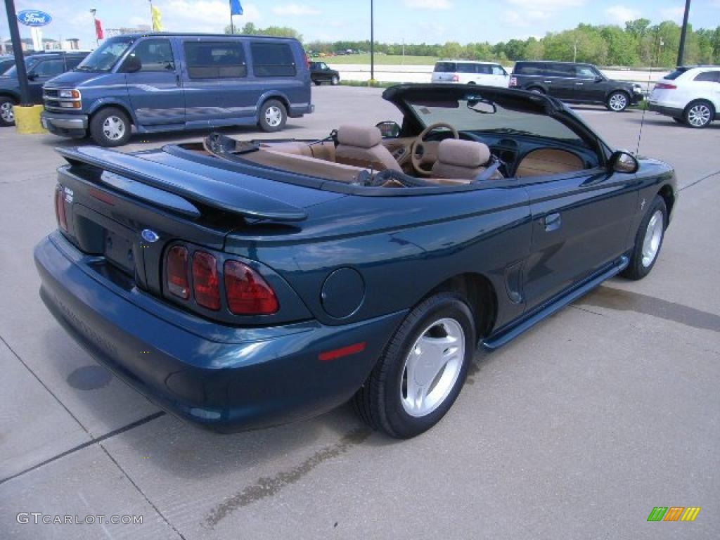 1997 Mustang V6 Convertible - Pacific Green Metallic / Saddle photo #31